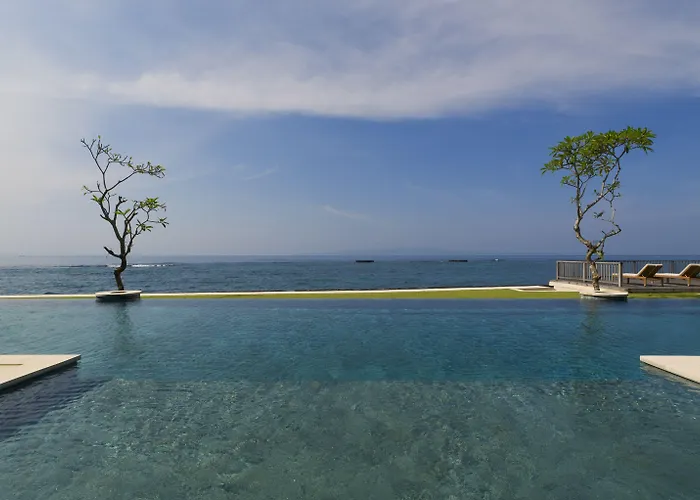 Siri Mendira Villa *